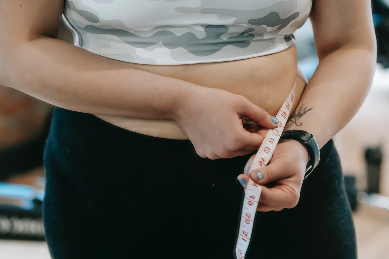 Optimización de la proyección anteroposterior de abdomen para pacientes con mayor espesor abdominal.